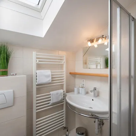 Hofer's Wiesenheim * Zell am Ziller